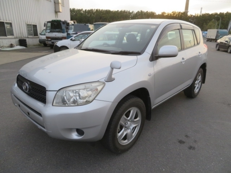 TOYOTA RAV 4